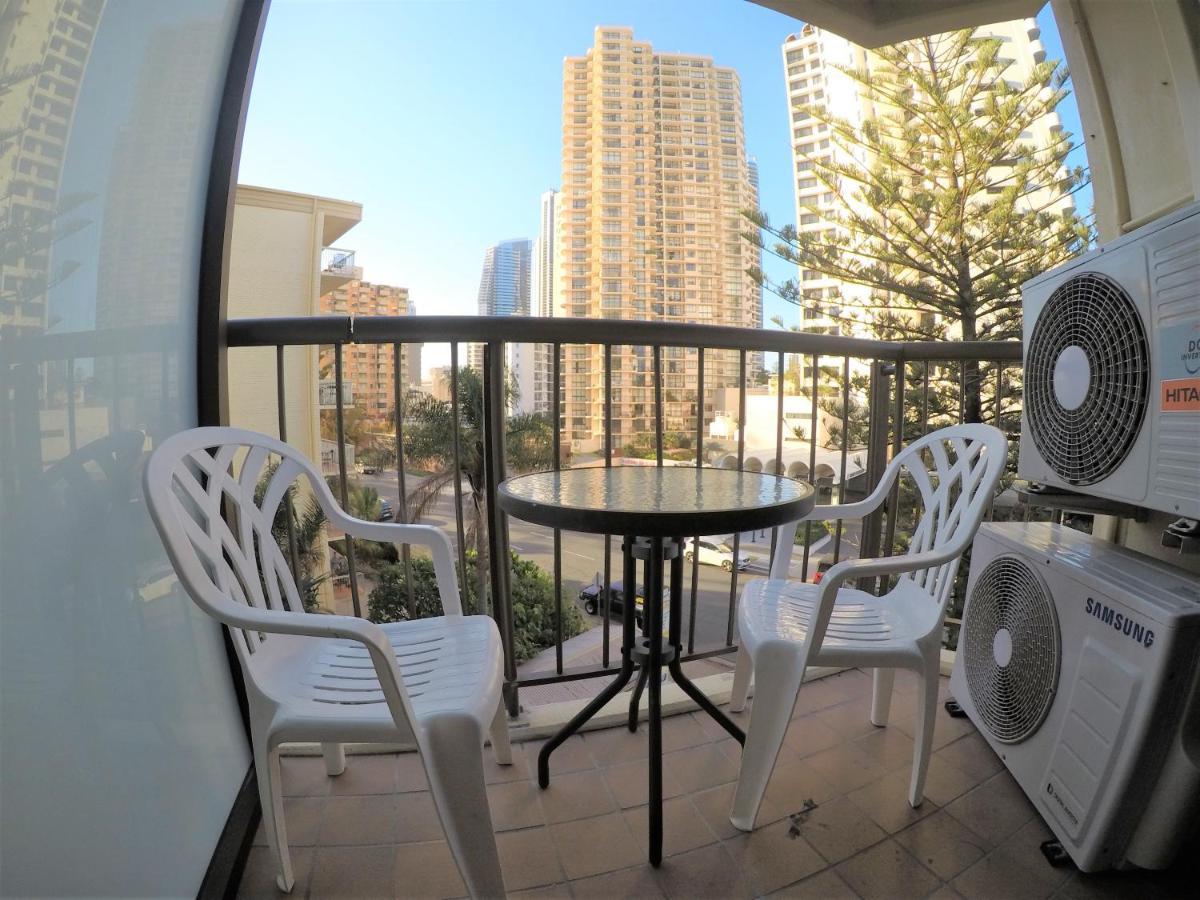 Surfers Holiday Apartments Gold Coast Exterior foto