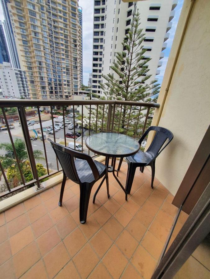 Surfers Holiday Apartments Gold Coast Exterior foto
